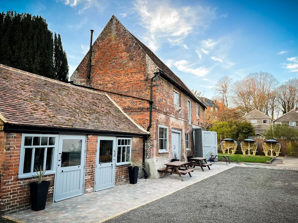 The World's End : The Famous Cock pub