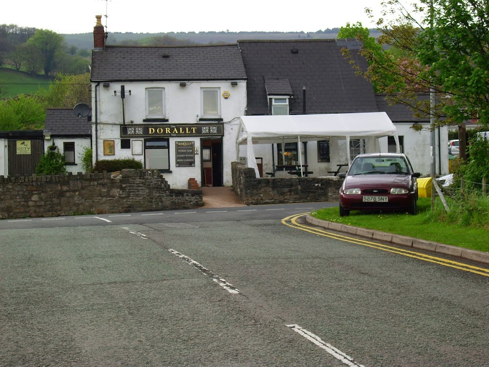 S.O.S. Galw Gari Tryfan : 