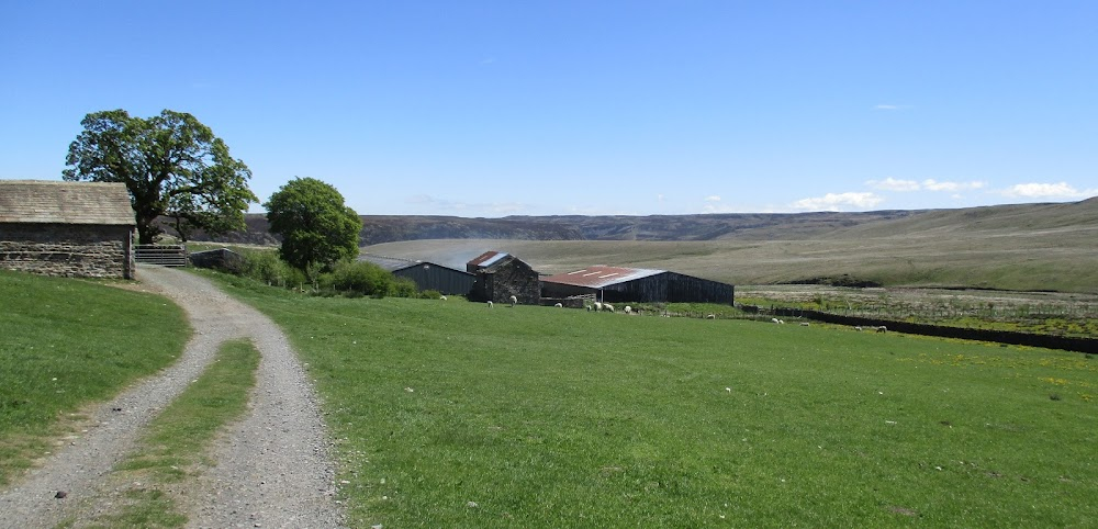 Too Long a Winter : the Bainbridges' farm