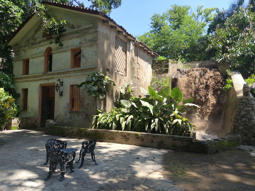 Tu y yo : Lucrecia Álvarez's Ranch