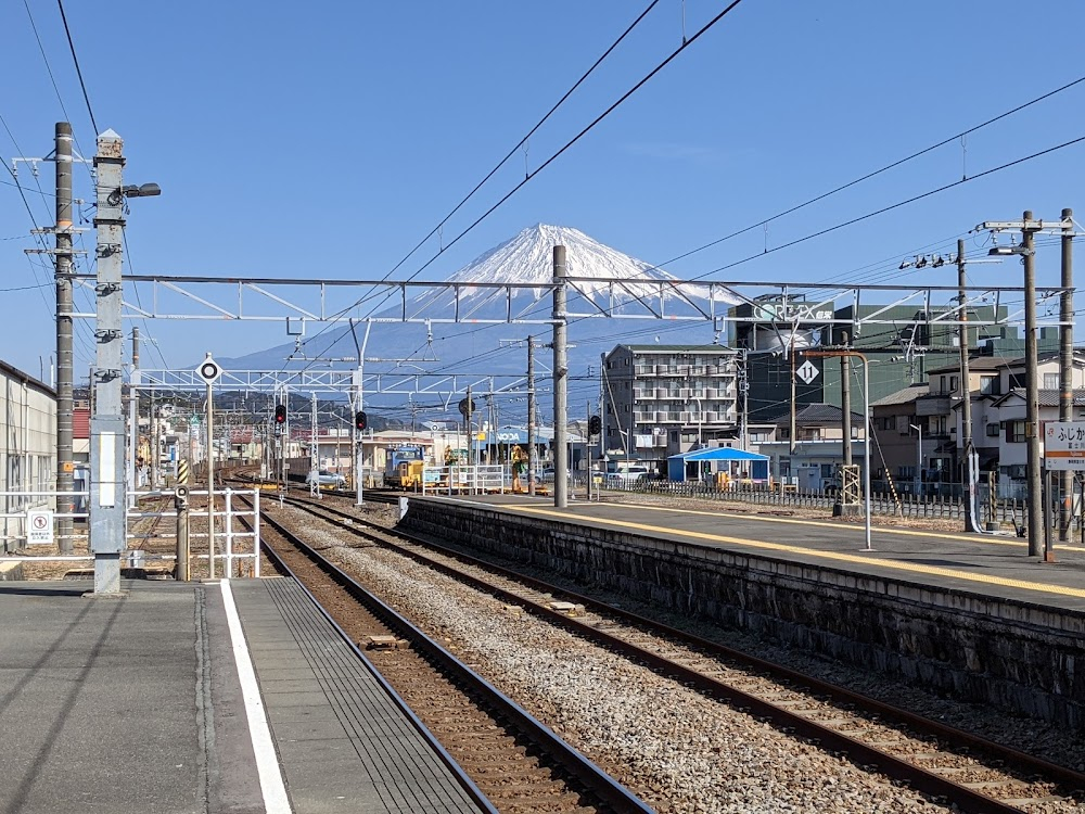 Umimachi Diary : train station scenes