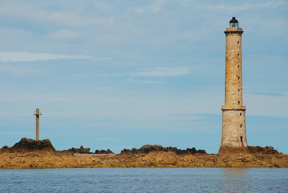 Un long dimanche de fiançailles : lighthouse exteriors