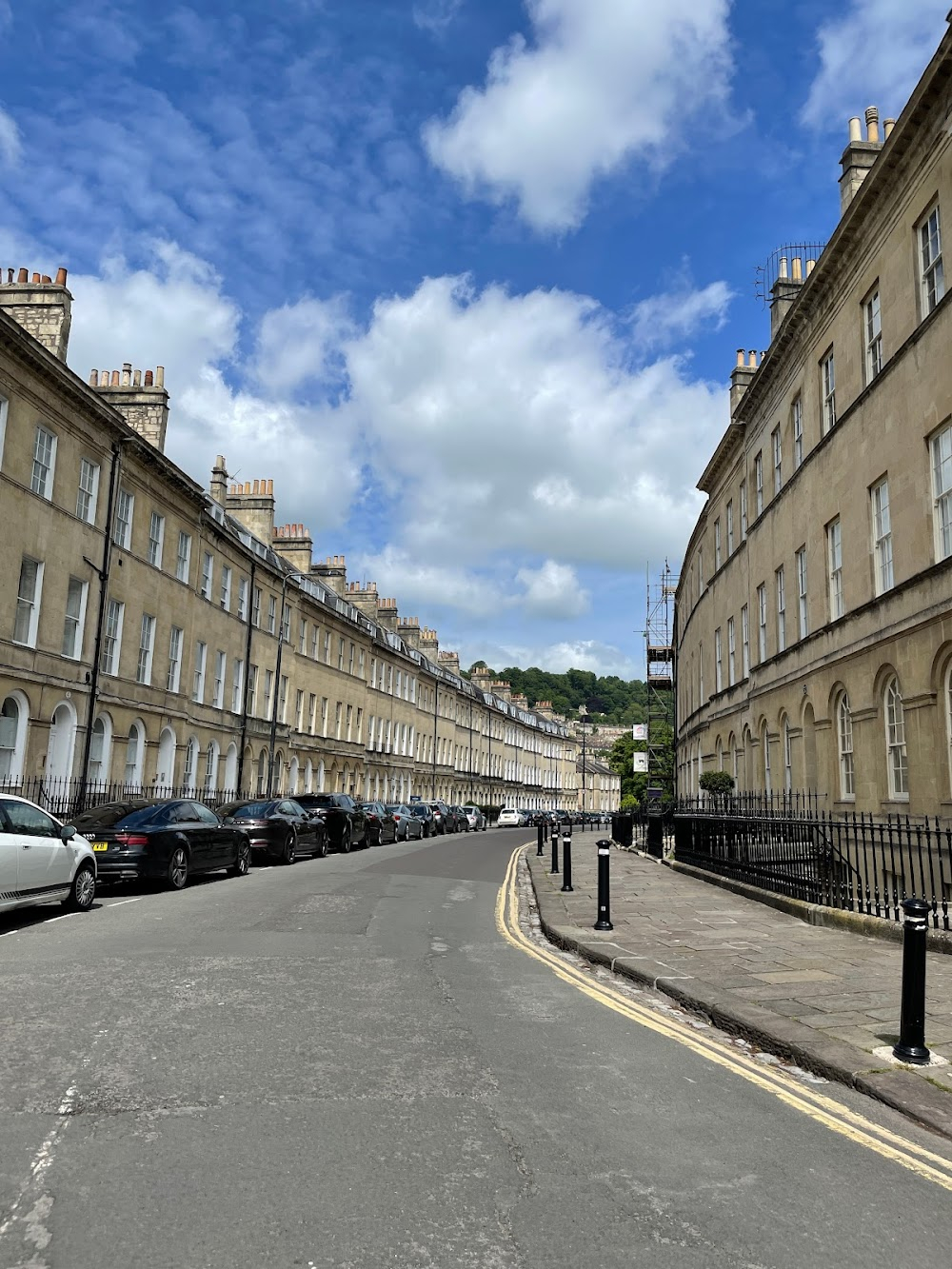 Vanity Fair : street when Rebecca first arrives in London