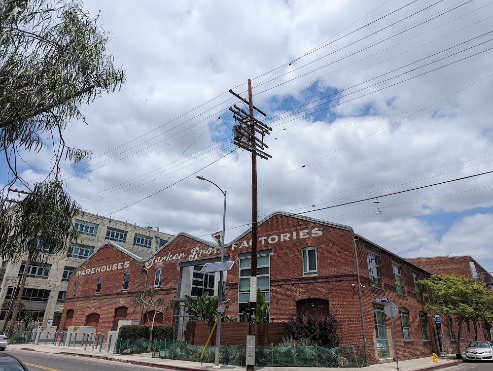 Blacula : As 'Andrews Brothers Warehouse'