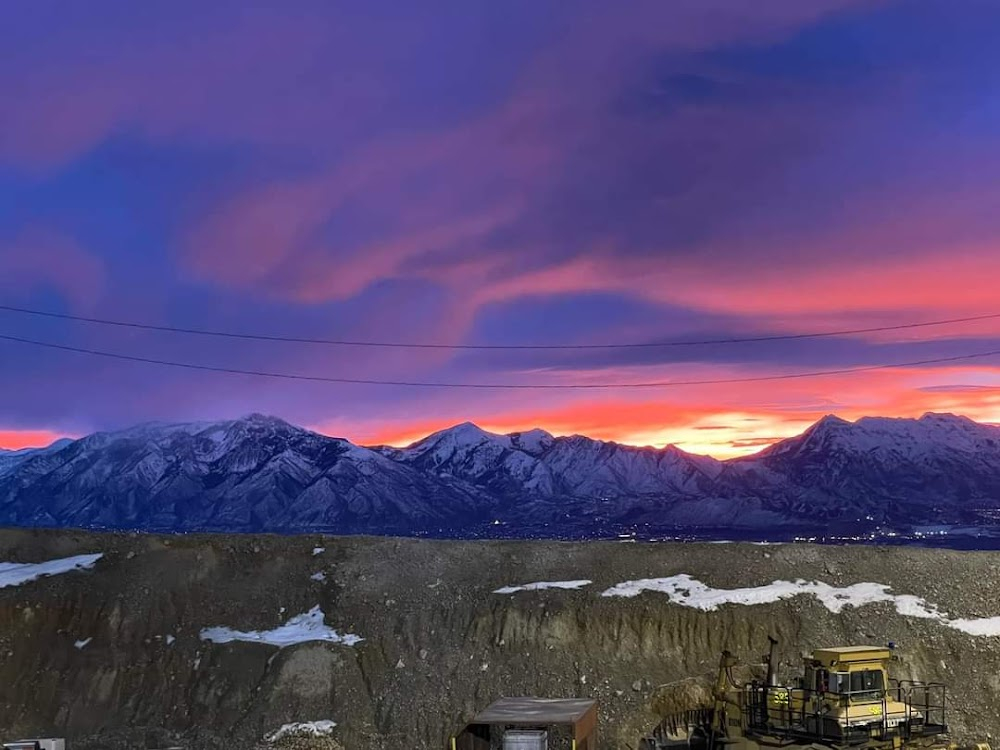 Copper Mines at Bingham, Utah : 