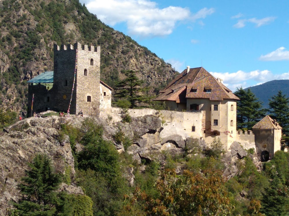 Werner Herzog: Filmemacher : Reinhold Messner's home