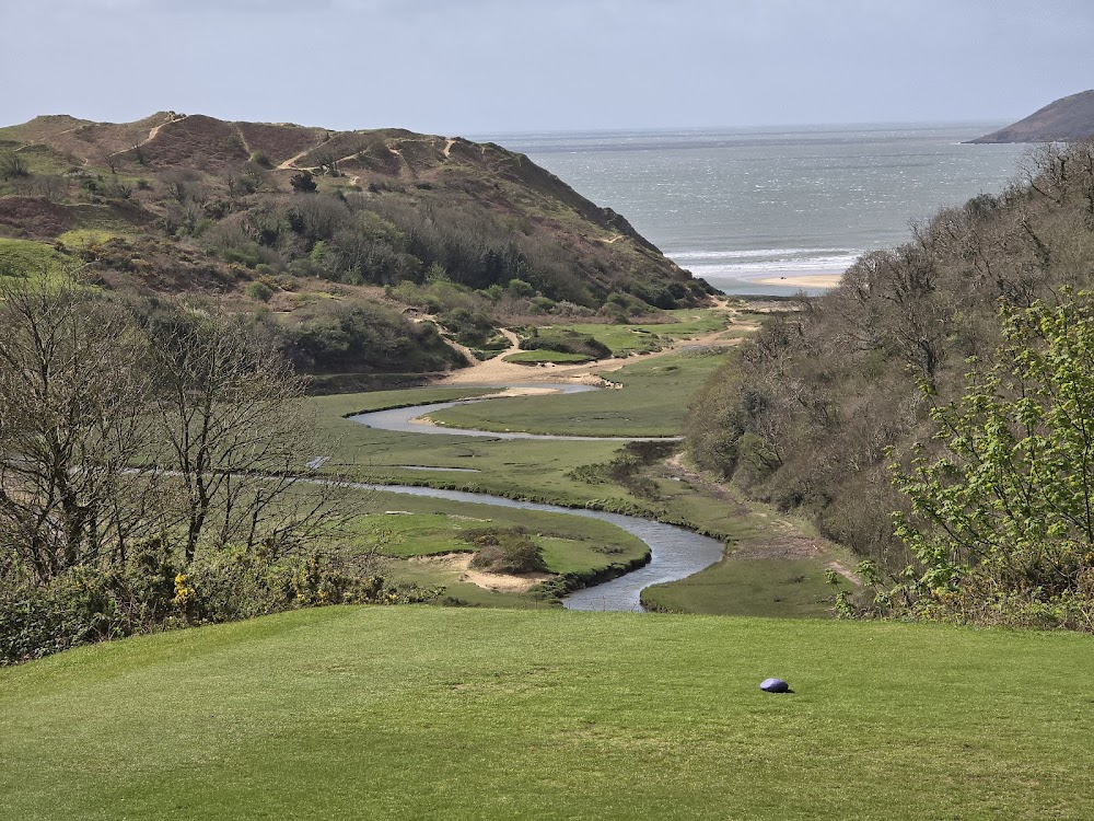 Why Didn't They Ask Evans? : Golf club course at the beginning