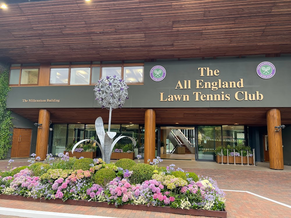 Venus and Serena : Wimbledon Championship tennis tournament