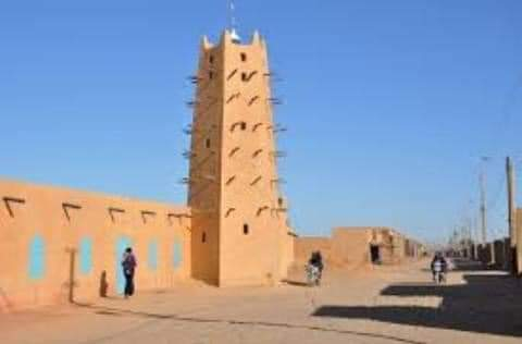 Wodaabe - Die Hirten der Sonne. Nomaden am Südrand der Sahara : garbage collectors