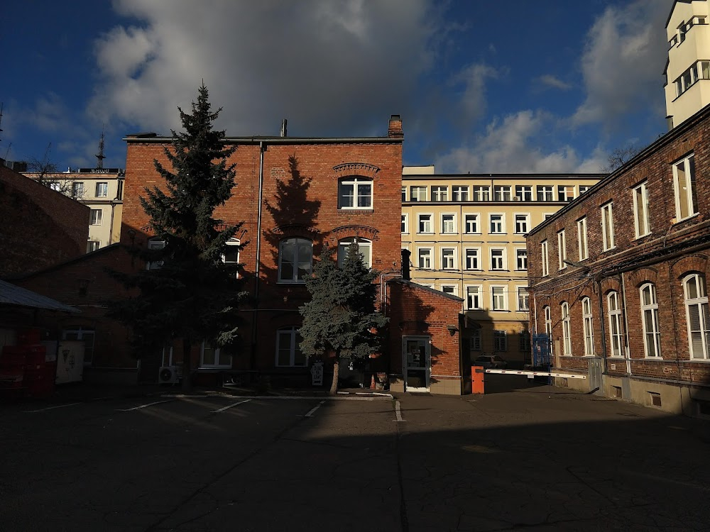 Zeby nie bylo sladów : English Studies Institute